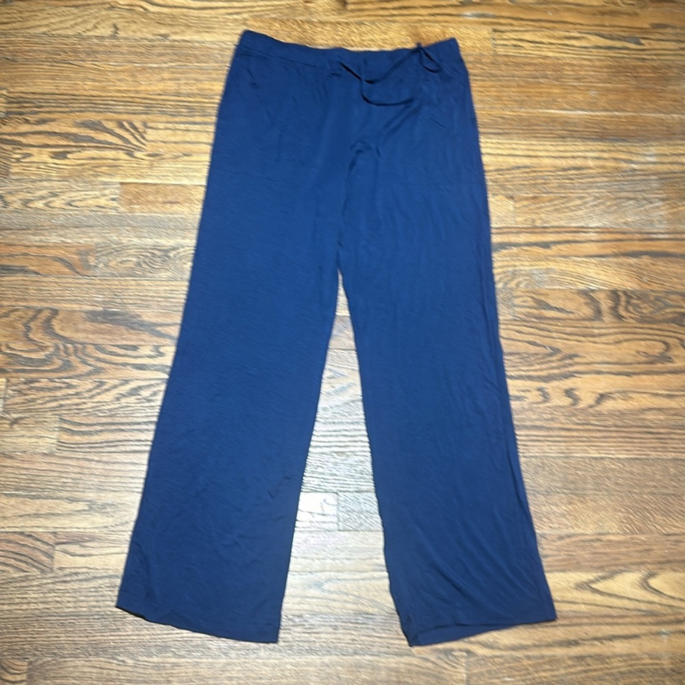 New Lounge Pants - Picture 2 of 8